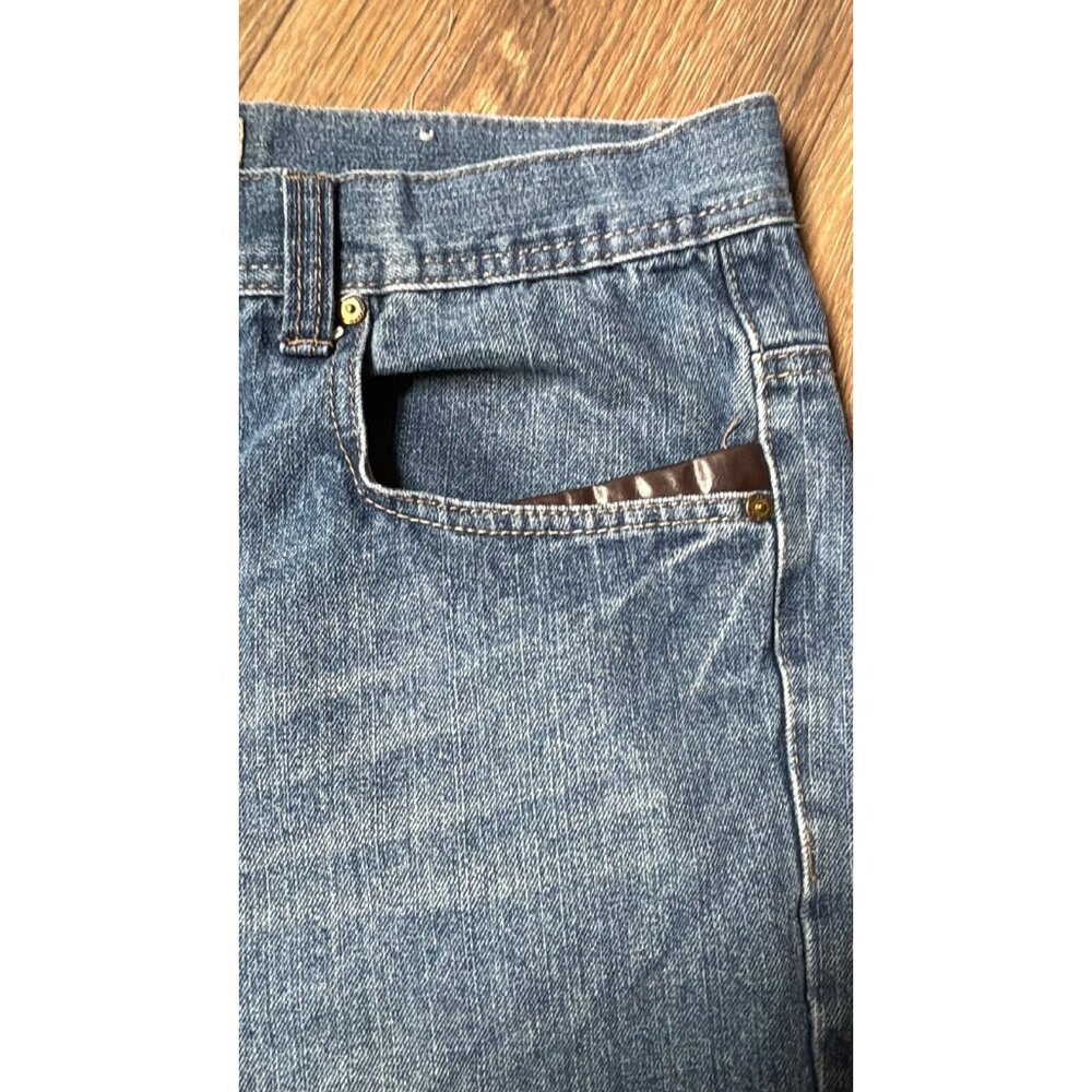 Vintage Phat Farm Shorts Men’s Blue Denim Embroidered Back Pocket,‎ 36x10 tag 36 - Picture 2 of 7